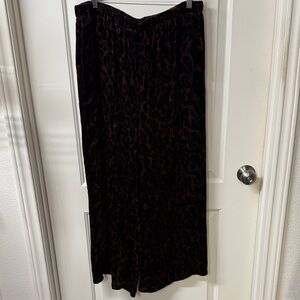 Johnny Was leopard velvet pants